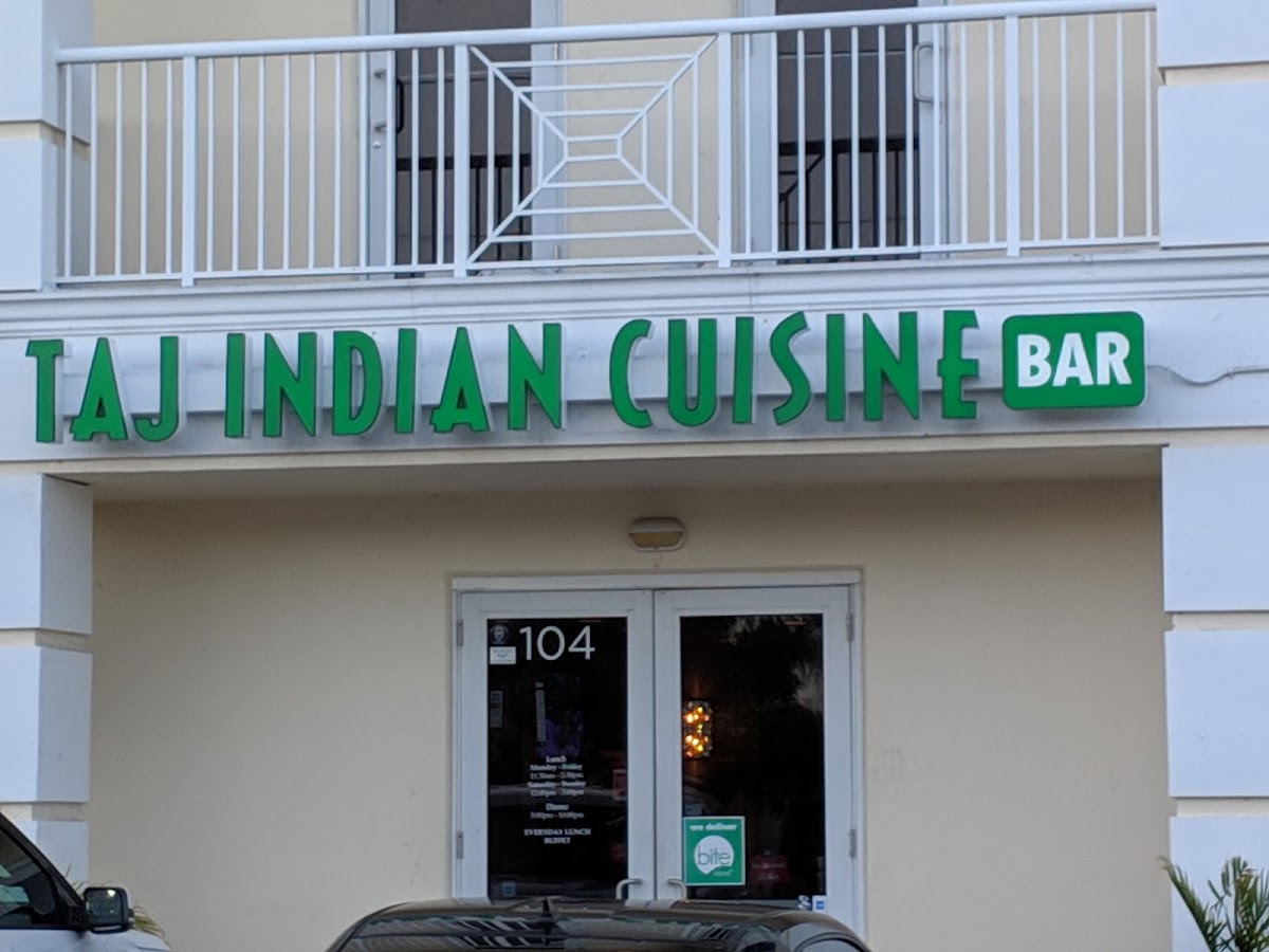 Taj Indian Restaurant And Bar